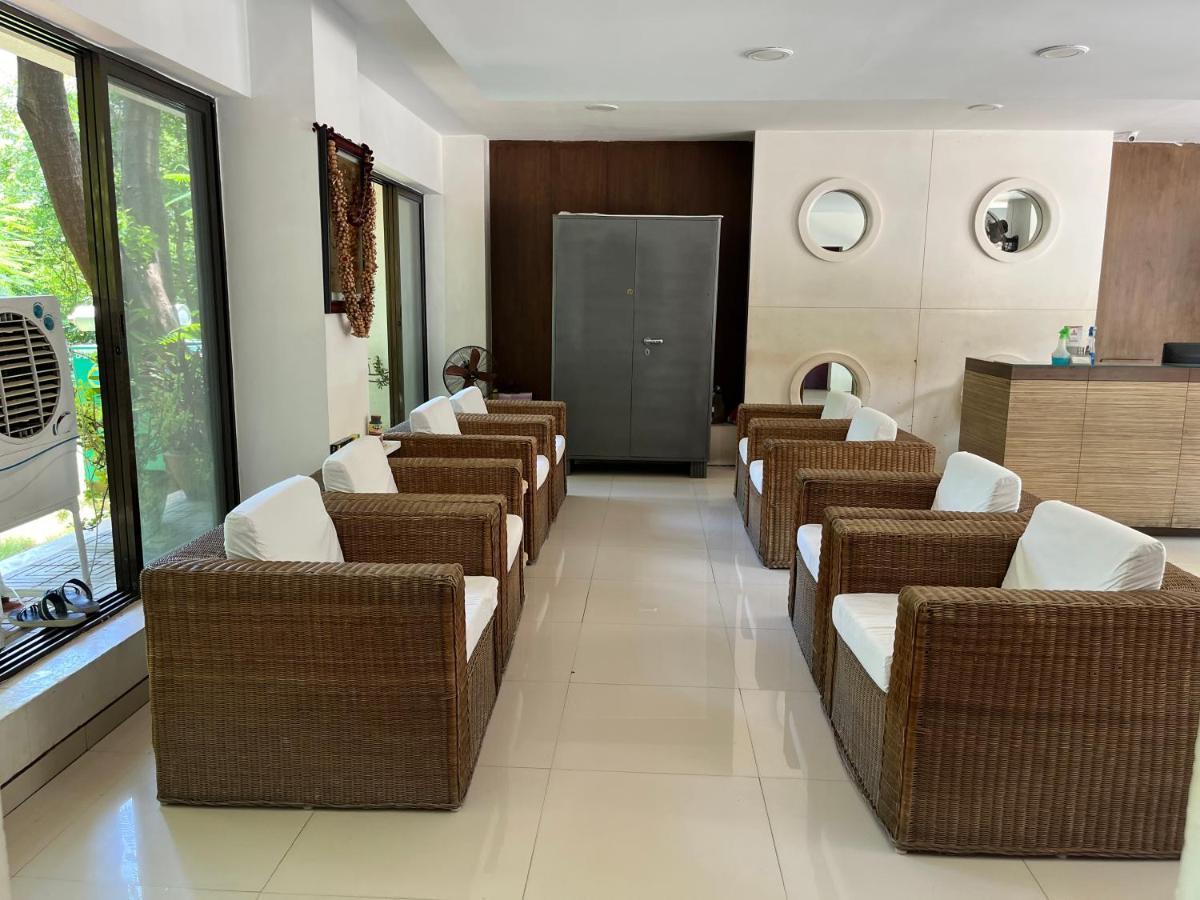 Asr Guesthouse Tirupati Exterior foto